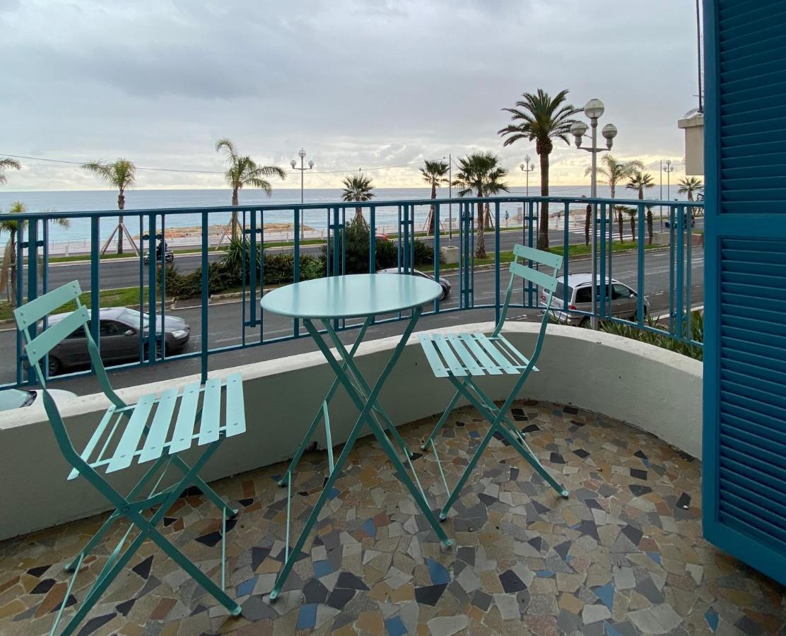 Palais Elisabeth Promenade Des * Nice